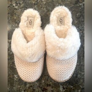 Ugg Slippers Like New